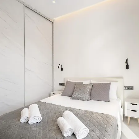 Elio 2 Apartamento
